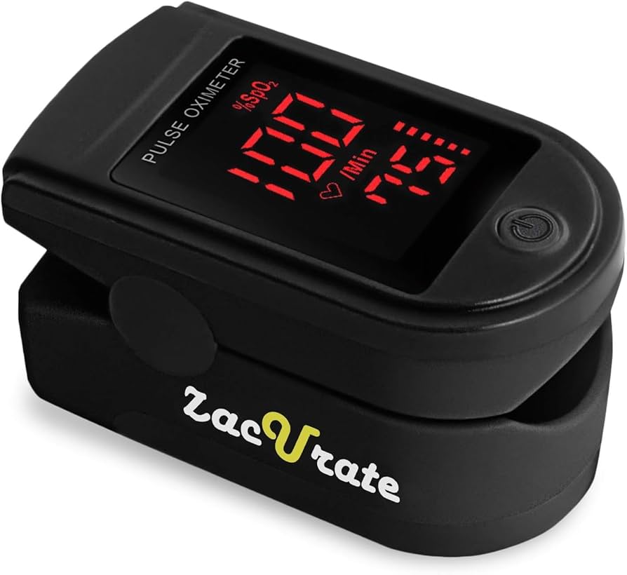 Front view of a Zacurate DL500 pulse oximeter showing its simple interface.