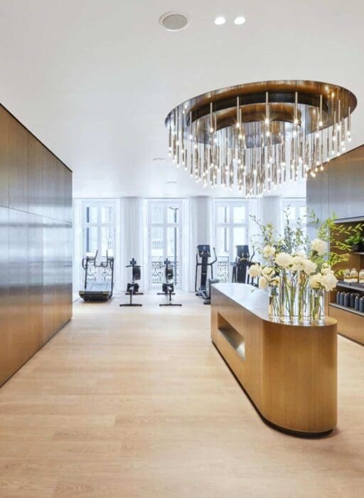 Clinical and minimalist consultation room at Lanserhof at The Arts Club