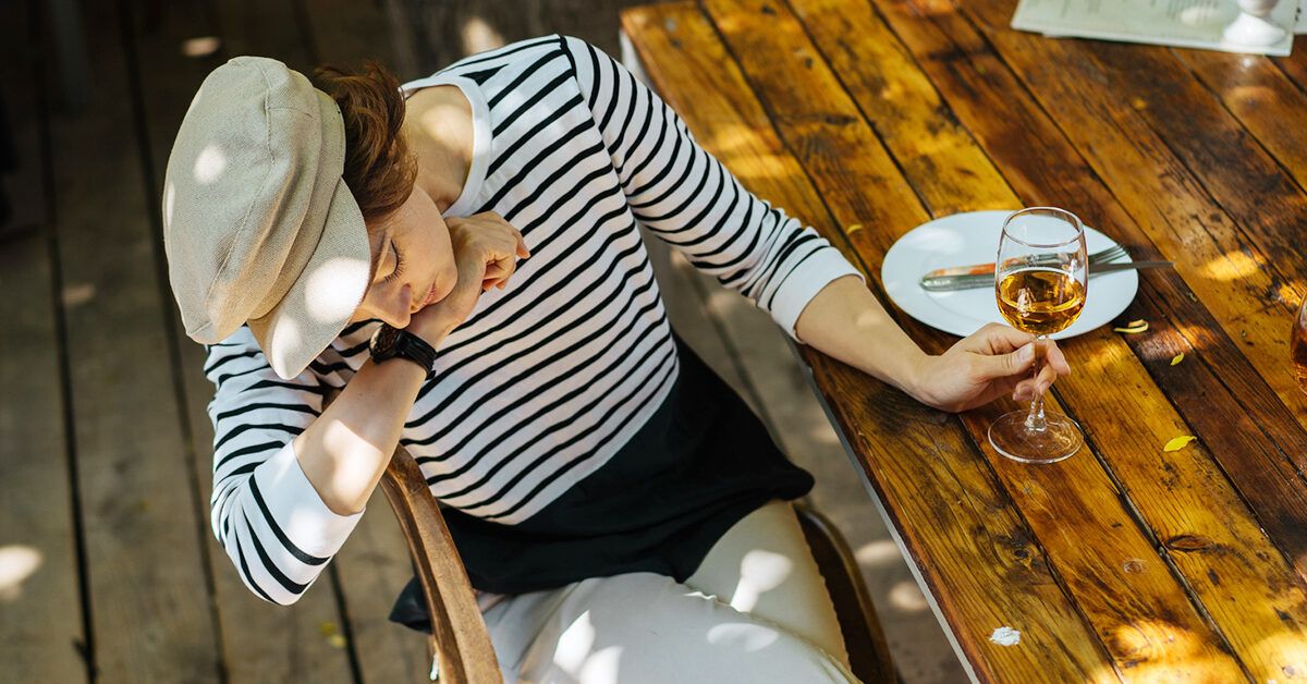 A medical-style featured image representing narcolepsy and sleep health.