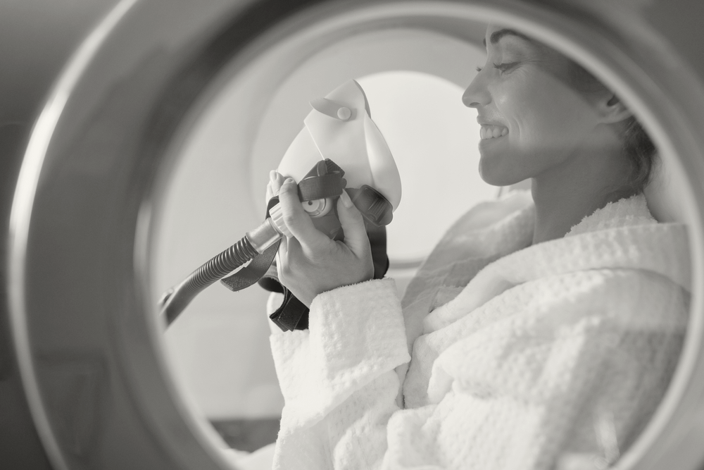 A lifestyle-oriented view of a hyperbaric oxygen therapy setup.